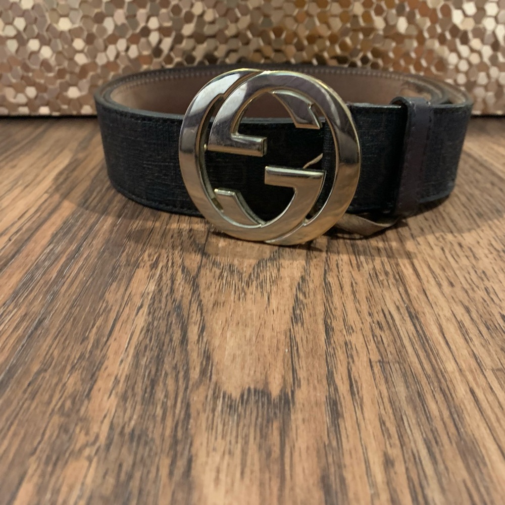 Authentic Men’s Gucci Belt